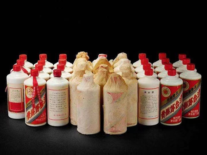 万冲镇日照岚山回收酒价格哪里回收(附近上门回收茅台酒）?